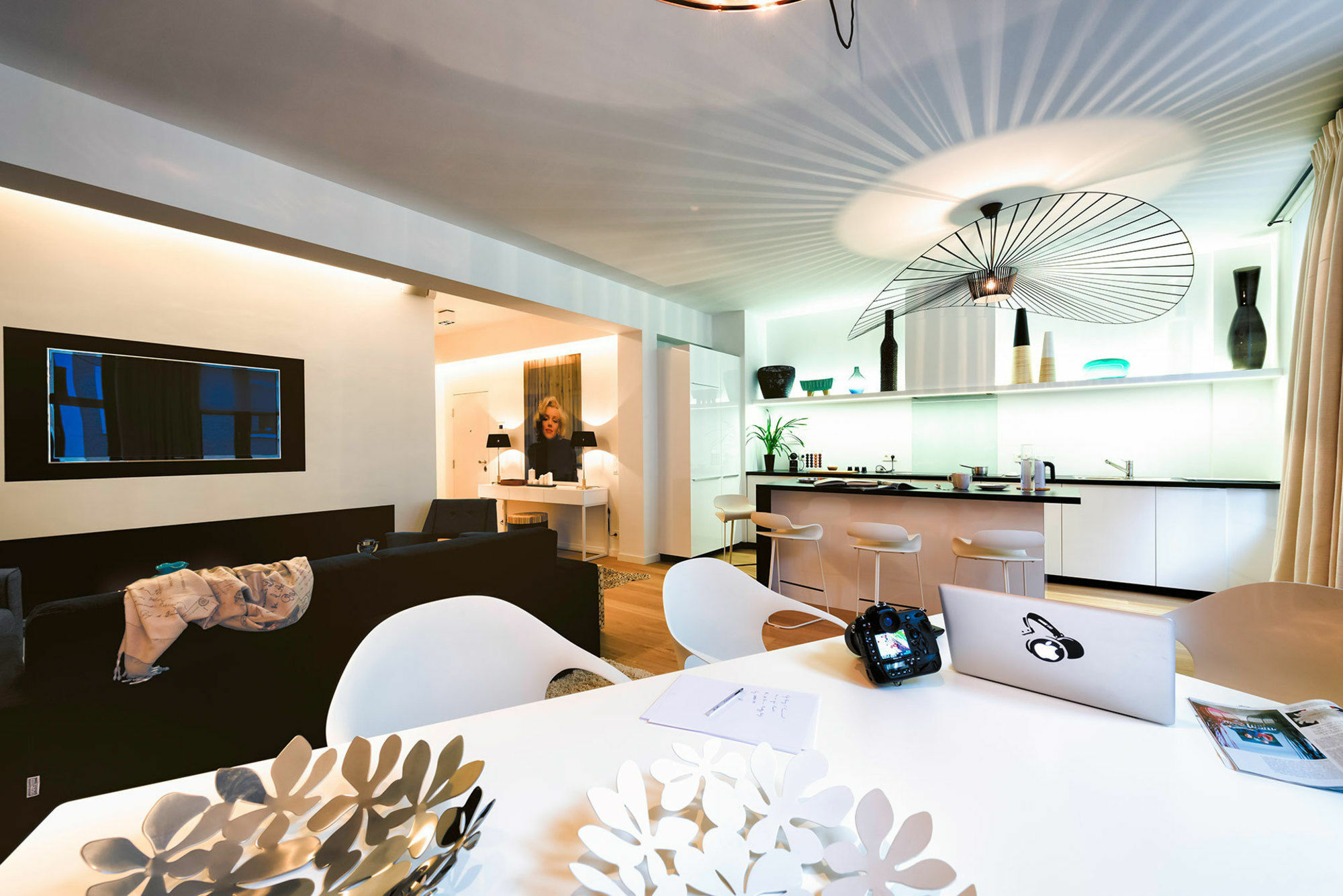 Charles Home - Grand Place Aparthotel Brüksel Dış mekan fotoğraf