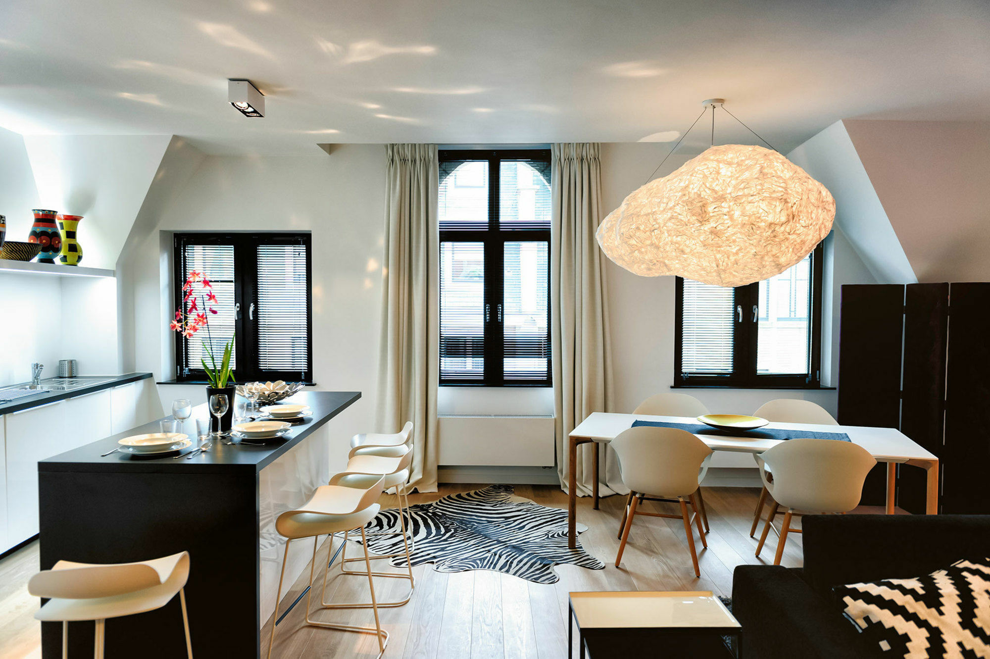 Charles Home - Grand Place Aparthotel Brüksel Dış mekan fotoğraf