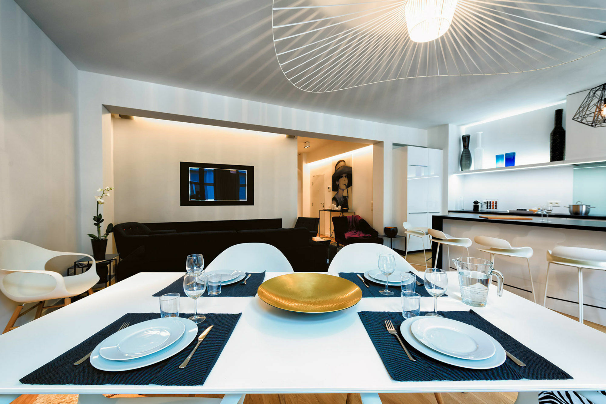 Charles Home - Grand Place Aparthotel Brüksel Dış mekan fotoğraf